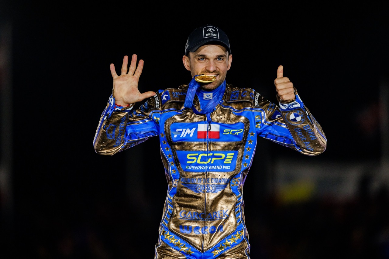 Bartosz Zmarzlik #95 (Polska), 

2025 Deluxe Homeart FIM Speedway Grand Prix of Denmark, Vojens, Denmark, 2025-09-13

Foto: Tomasz Przybylski // GESS.PL