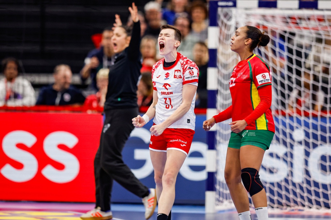 Magda BALSAM and Nádia Priscila RODRIGUES, Poland vs Portugal, Women's EHF EURO 2024, Austria, Hungary, Switzerland, 30.11.2024, Mandatory Credit © Anze Malovrh / kolektiff